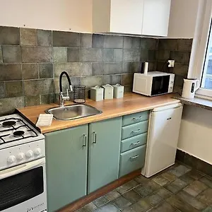 Ohmyhome - Chmielna Apartament Warszawa